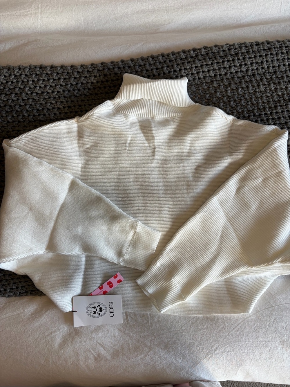NWT Cider Turtleneck Sleeve Sweater - Picture 2 of 5